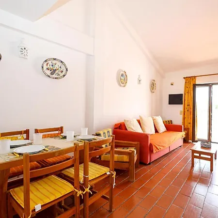 B71 - Pipa's House In *