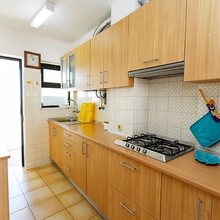 B71 - Pipa's House In * Λάγος