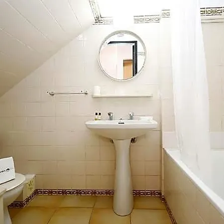 B71 - Pipa's House In Lagos