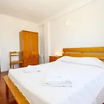 B71 - Pipa's House In *